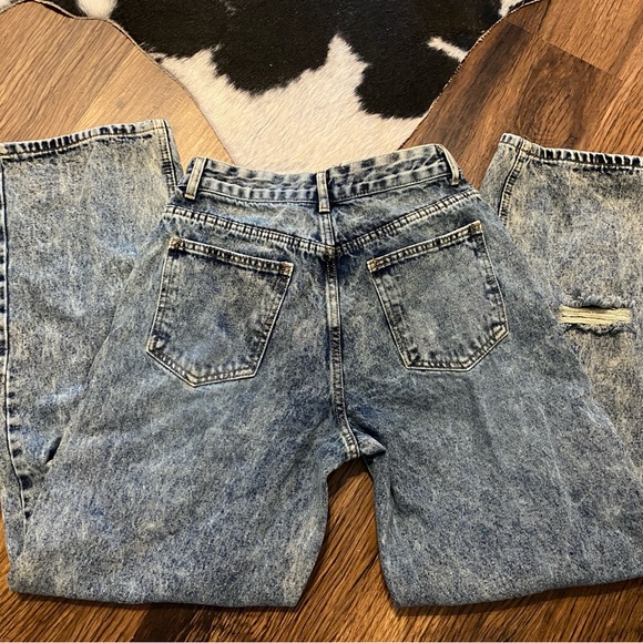 Pretty Little Thing High Rise Jeans Size 6 - Picture 2 of 4